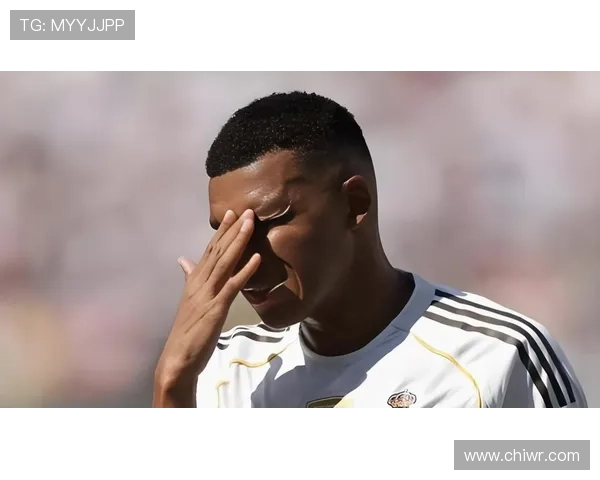 阿韦洛亚:巴萨联赛红牌优势明显 阿韦洛亚:巴萨联赛红牌优势明显